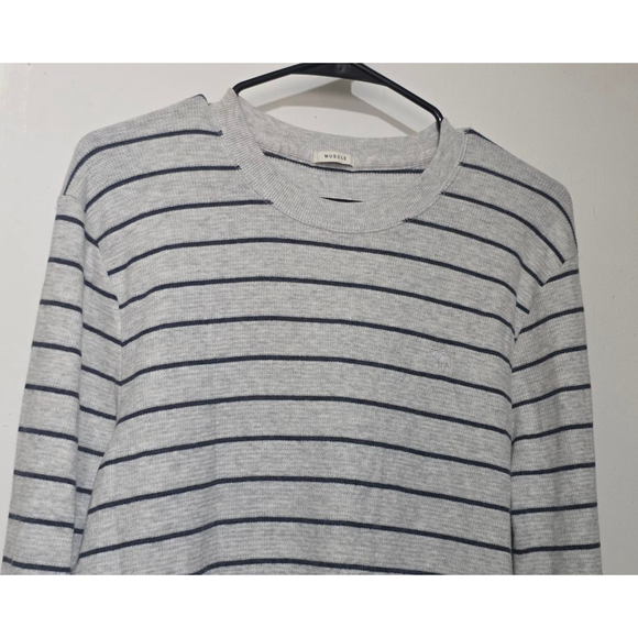 Men's Abercrombie & Fitch M Gray Navy Striped Long Sleeve Tee - Picture 4 of 7